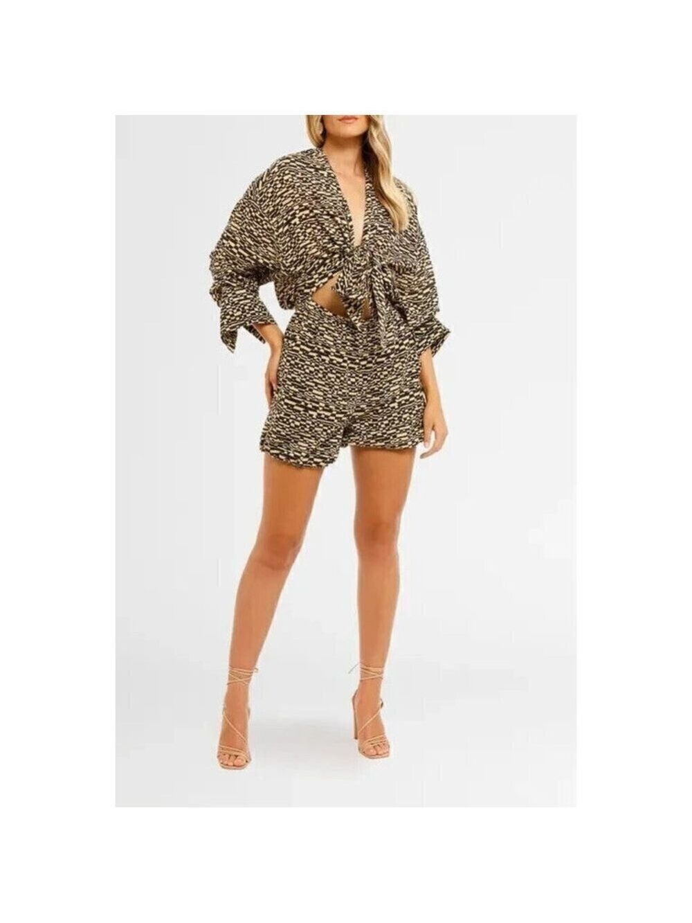 NANUSHKA Women BNWOT "Pearl Knot" Romper Suit Shorts Size XS "Optic Wave"